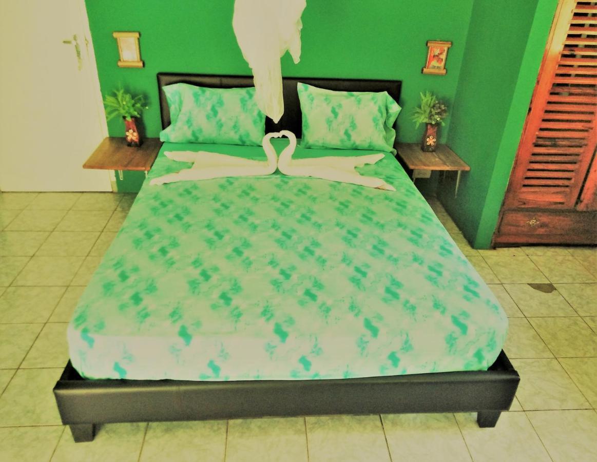 Toga Guest House Port Antonio Extérieur photo